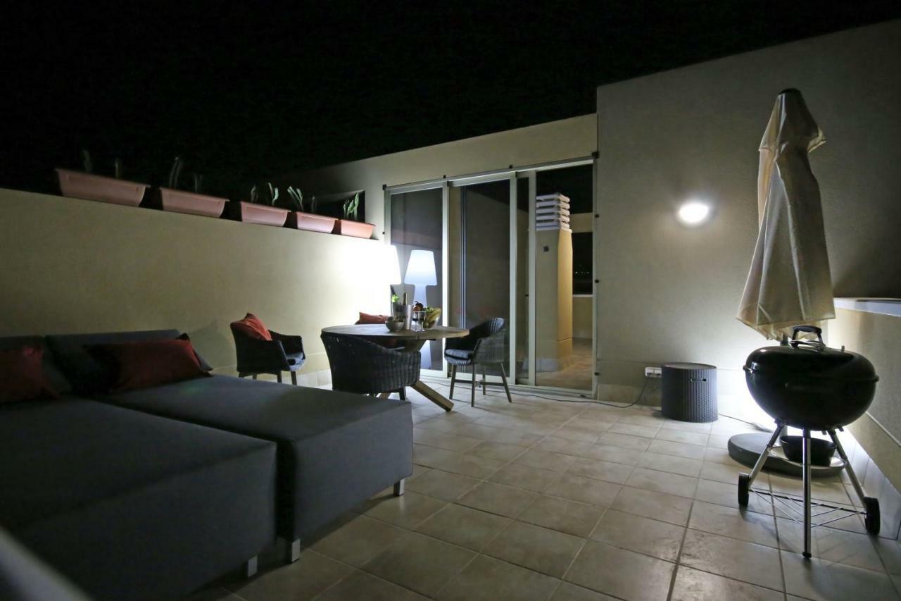 La Perla By Rentmedano Superb Luxury Duplex, Private Roof Terrace, Ocean View, Pool, Wifi And Parking Daire El Médano Dış mekan fotoğraf